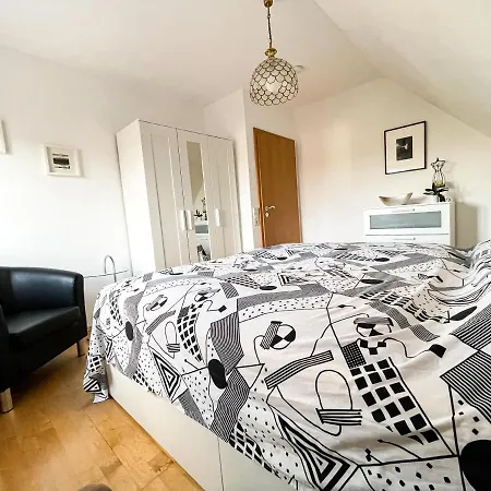 Apartment Behagliches Haus Mit Kamin Und Romantischem Garten *