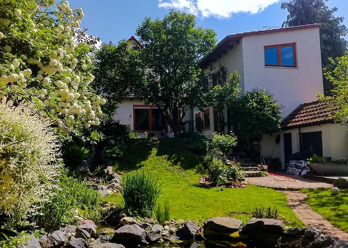 Herzensort - Schoenes Haus Mit Terrasse Und Gartenblick