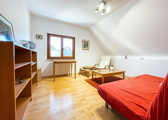 Herzensort - Schoenes Haus Mit Terrasse Und Gartenblick Διαμέρισμα