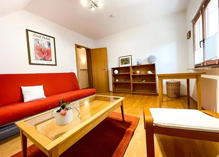 Herzensort - Schoenes Haus Mit Terrasse Und Gartenblick *